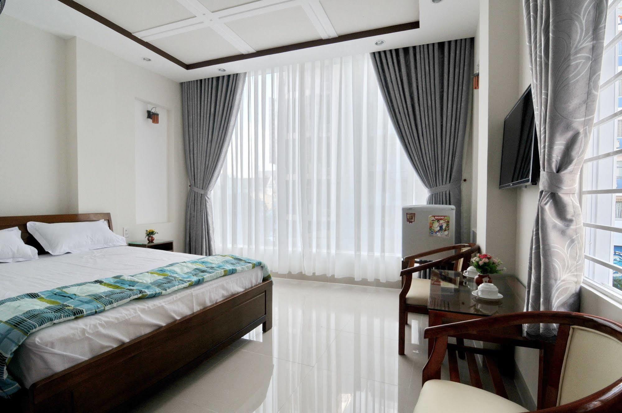 Duy Phuoc Hotel На Транг Екстериор снимка
